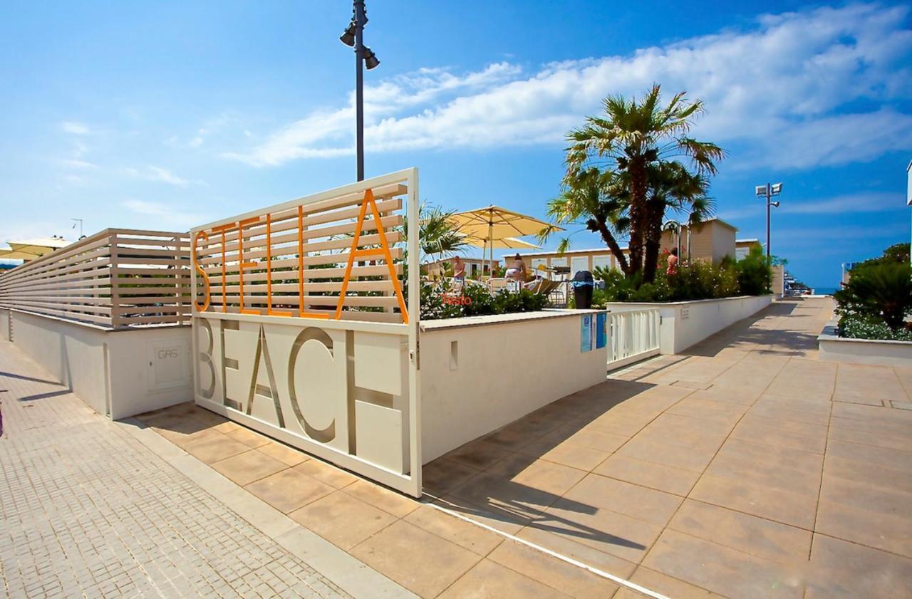 Hotel Stella Marina Marina di Cecina Bagian luar foto