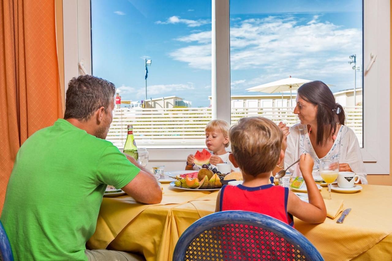 Hotel Stella Marina Marina di Cecina Bagian luar foto